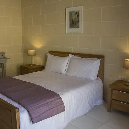 Townhouse Boutique * Għarb
