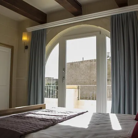 Townhouse Boutique * Għarb